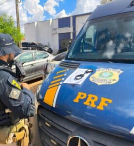 PRF cumpre mandado de prisão durante fiscalização na BR-316 em Timon