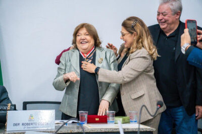 Assembleia homenageia Cleide Coutinho, Humberto Coutinho e Zé Gentil durante ‘Assembleia Itinerante’