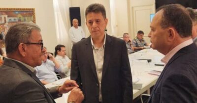 REUNIÃO PRODUTIVA ENTRE O PREFEITO ALDO LOPES DE CURURUPU E…