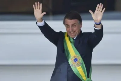 Tão cedo Bolsonaro voltará do seu refúgio pago por um fazendeiro