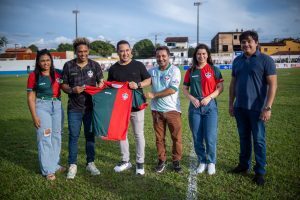 Pé quente – Prefeito André da RalpNet prestigia estreia do PAC, que venceu o Viana por 3 a 0 neste domingo em Pinheiro