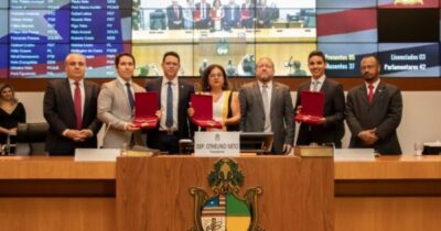 O Deputado Estadual Jean Carvalho é homenageado in memoriam com a…