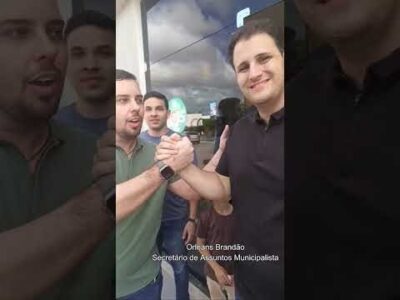 Léo Fontes recepciona Orleans Brandão e responde com elegância às indiretas do prefeito Jailson