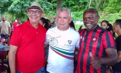 Prefeito Zé Martins prestigia aniversário do vice-prefeito Professor Ivaldo