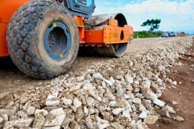 Brandão reforça obras na MA-014 e demais rodovias da Baixada com nova tecnologia