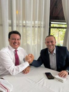 Presidente do PT nacional confirma Felipe Camarão como candidato a governador do Maranhão em 2026