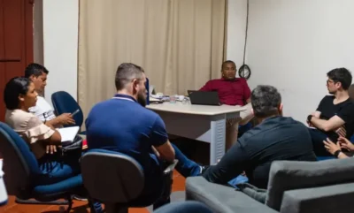 Nivaldo Araújo reúne com representantes do Banco do Brasil para solucionar colapso criado na agência bancária de Alcântara