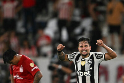 Paramount+ transmite oitavas de final das copas Libertadores e Sul-Americana