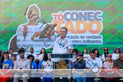 Brandão inicia a entrega de cerca de 250 mil tablets a estudantes e assina medida provisória que institui programa Educação de Verdade