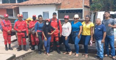 Com parceria da Defesa Civil do Estado do Maranhão, prefeita Fabiana Mendes entrega cestas básicas aos ribeirinhos atingidos pela cheia do Rio Munim.