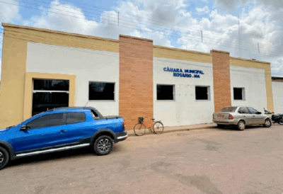 Câmara de vereadores de Rosário, dá ciência da desaprovação de contas de Irlahi pelo TCE-MA