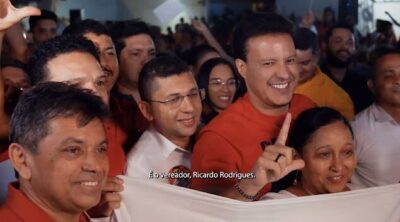 Felipe Camarão reúne mais de 3 mil pessoas em evento político em Caxias