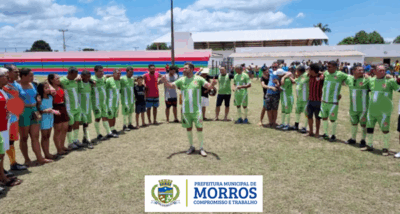 Prefeito Paraíba, parabeniza a seleção de Morros, pela conquista do campeonato de Master na cidade de Icatu