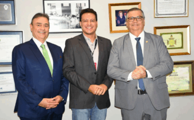 Camarão prestigia Flávio Dino em Aula Inaugural na UNDB