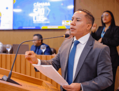 Penha apresenta três projetos de lei durante recesso parlamentar