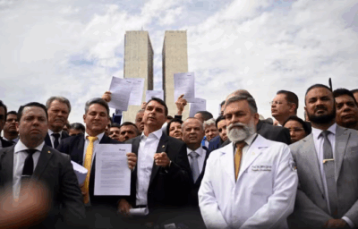 Prisão de Bolsonaro: Oposição protesta e anuncia obstrução