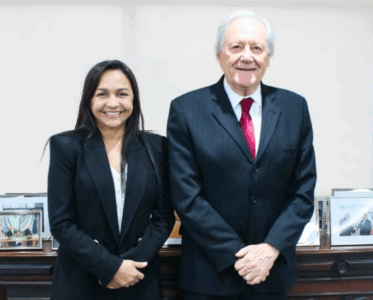 Agosto Lilás: Eliziane Gama reúne-se com Ministro da Justiça