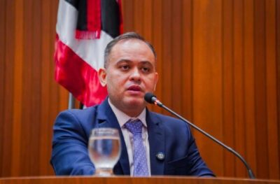 Catulé Júnior celebra homenagem a Comendador Alderico Silva em Caxias