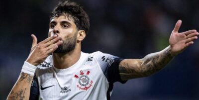 Corinthians vence o Palmeiras no Allianz Parque e abre vantagem pelo título