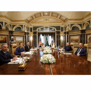 Ucrânia é excluída da mesa de negociações entre EUA e Rússia para encerrar guerra e Zelensky reage