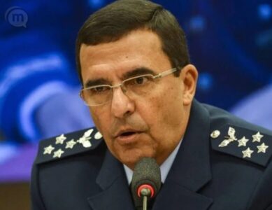 Ex-comandante da Aeronáutica relata ao STF ameaça de prisão a Bolsonaro e envolvimento da Marinha em trama golpista