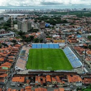 Mesmo com o Nhozinho Santos fechado, Braide assina sexto contrato no valor de R$8 milhões para manutenção do gramado do estádio