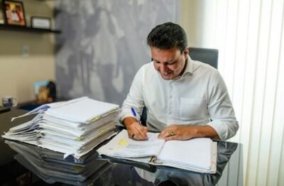 Felipe Camarão deve ficar na SEDUC e Duarte sem coordenador de campanha