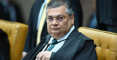 Flávio Dino aprova plano do Congresso e libera pagamento de emendas mediante transparência