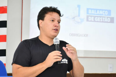 Vídeo: Camarão quer Braide de vice