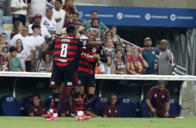Flamengo vence primeiro Fla-Flu e tem vantagem do empate no jogo da volta