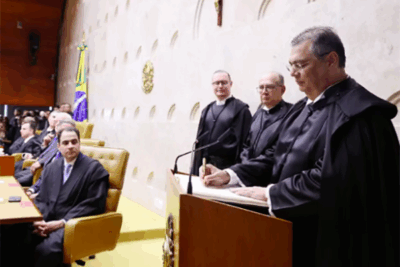 Flávio Dino toma posse como ministro do STF