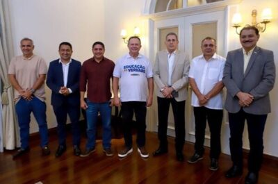 Governador Carlos Brandão recebe representantes do PT que compõem o governo e a base aliada