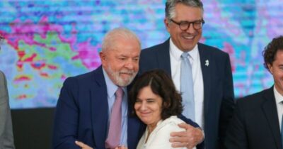 Lula substitui Nísia por Padilha no Ministério da Saúde