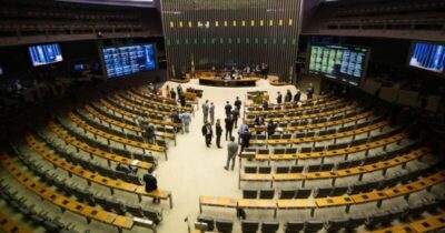 Deputado do Maranhão nomeou assessor com mandado de prisão