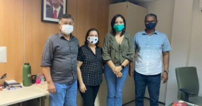 Lucyana Genésio recebe representantes da prefeitura de Cururupu…