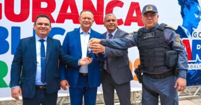 Junto com o governador Brandão, Schneyder participa da entrega de 63 modernas viaturas policiais
