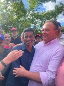 Neguinho das Flores marca presença em evento com o governador Carlos Brandão em Caxias