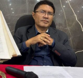 Vereador Pastor Max solicita pavimentação em ruas do São Francisco e ampliação do transporte escolar para o polo Boi Não Berra