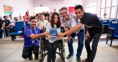 Prefeito Rafael Brito entrega Cartão Transporte no IEMA e destaca compromisso com a educação dos jovens