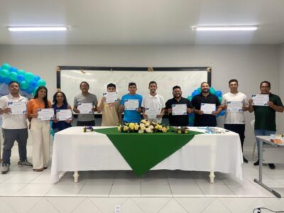 Araioses investe em educação tecnológica com capacitação em robótica