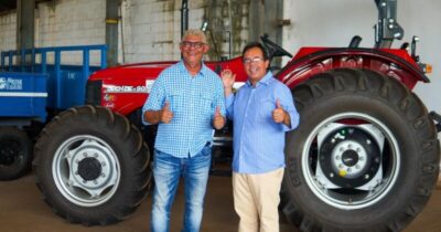 Prefeito Zé Martins recebe novo trator na Codevasf e amplia investimentos na agricultura familiar de Bequimão