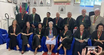 Academia Pinheirense faz homenagem a Escritora Graça Moreira Leite