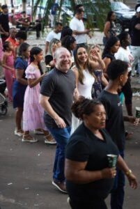 Ana Paula Lobato e Othelino Neto participam do encerramento do festejo de Santo Inácio de Loyola, em Pinheiro