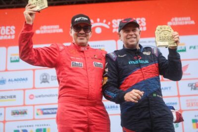 Piloto Fábio Cadasso e navegador Marcus Vinícius são vice-campeões no 33º Rally dos Sertões