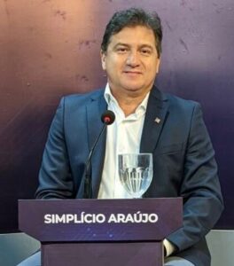 Eleições 2026: Vamos Eleger Senador ou Capacho?