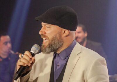 Villa do Vinho Bistrô celebra 12 anos com show de Sampél e Rodízio de Vinhos