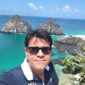 Advogado Carlos Luna é alvo da Polícia Federal e tenta destruir provas ao jogar celular pela janela