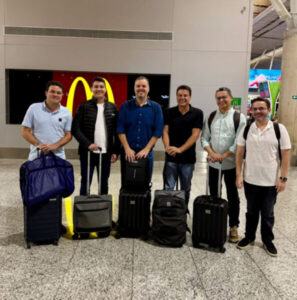 Fernando Braide aparece em Brasília ao lado de aliados de Flávio Dino e vice-governador Felipe Camarão.