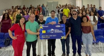 Prefeitura de Esperantinópolis garante benefício a jovens universitários com o Cartão Transporte