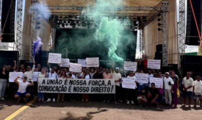 Aprovados no concurso da prefeitura de São Luís Gonzaga realizam protesto e cobram convocação